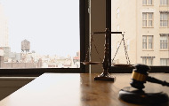 САД британском суду дале гаранције потребне за изручење Џулијана Асанжа